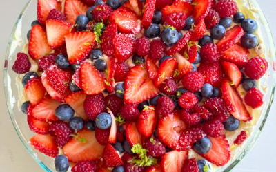 Tarte sans cuisson aux petits fruits du Québec et fromage à la crème